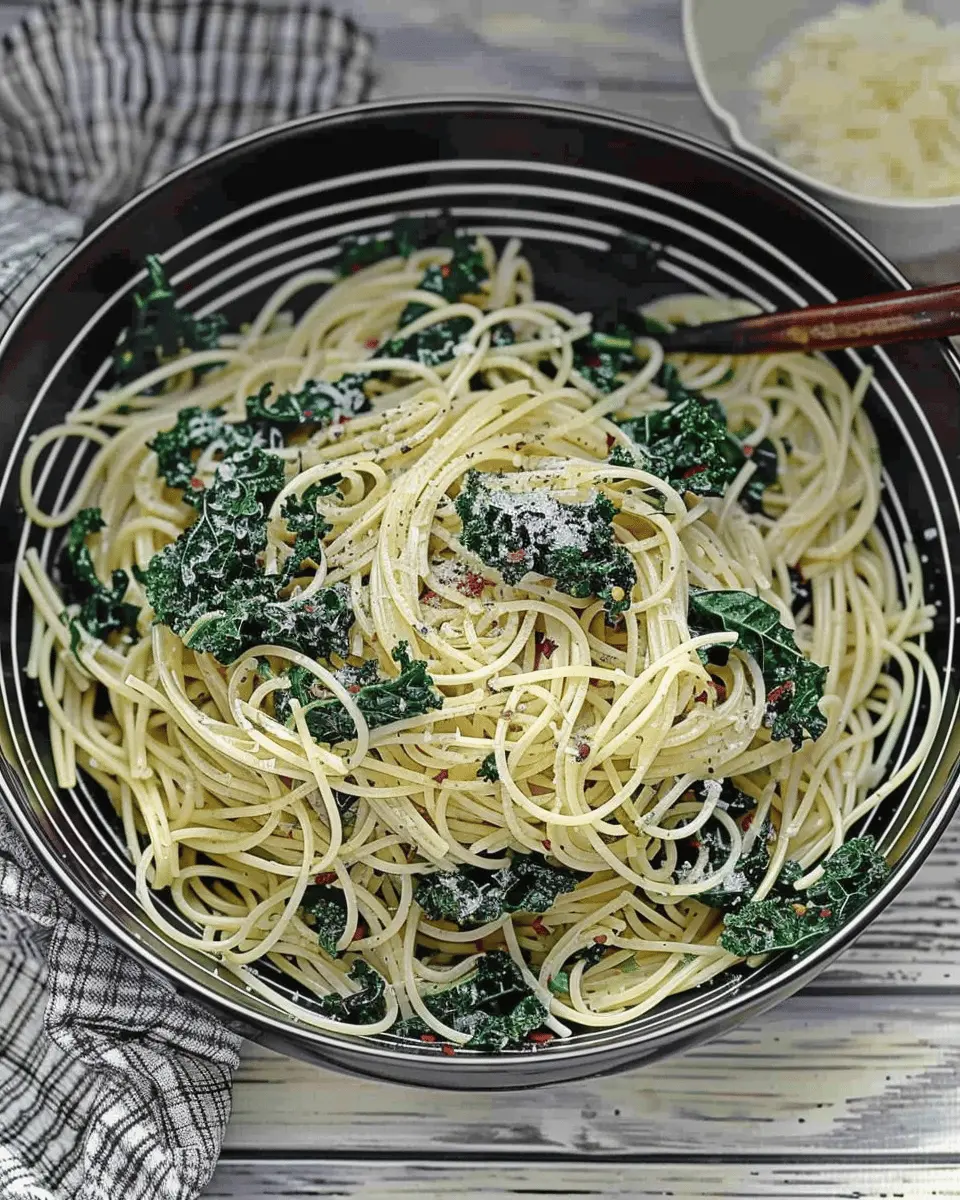 Kale Pasta with Turkey Bacon: A Healthy and Tasty Delight
